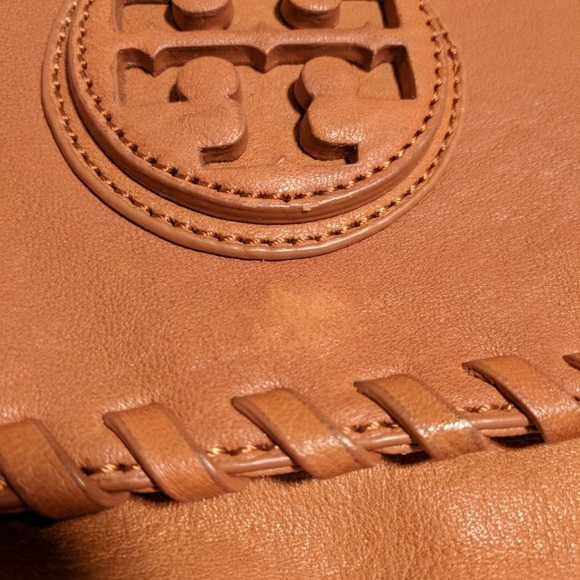 SALE Tory Burch Marion Saddle Bag - Picture 3 of 10